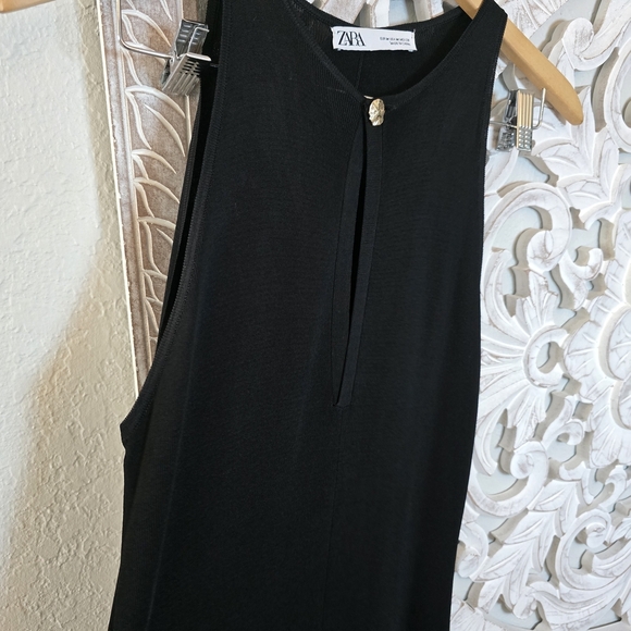 Zara Women's Black Textured Wide Leg Sleeveless Jumpsuit Gold Accent M - Picture 4 of 8